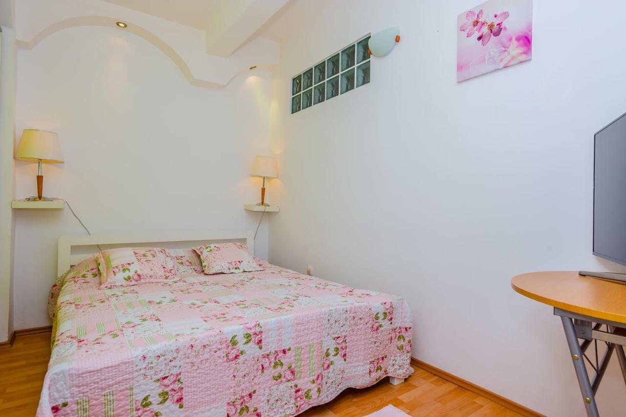 غييكا Apartment Filip المظهر الخارجي الصورة